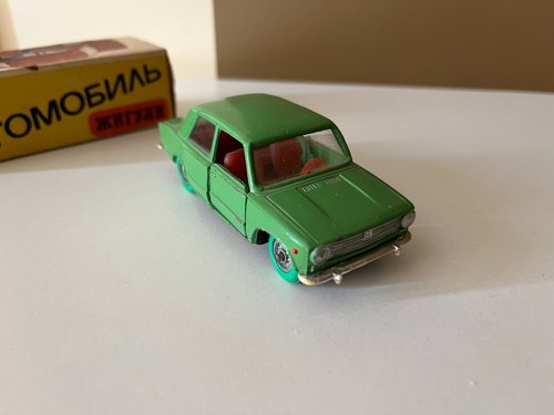Lada vaz 2101 ziguli - lada, modellino