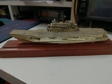 Modellino in ghisa e base in