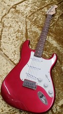 Squier Strat Tipo Stratocaster
