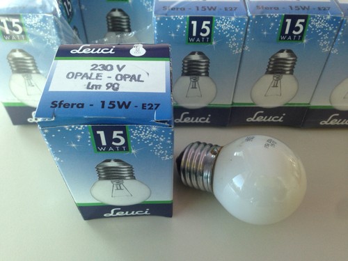 Lampadina piccola attacco - lampadina,