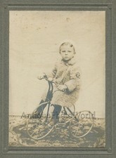 Carino Bambino IN Pelliccia