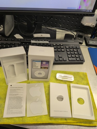 Apple ipod classic 160 - classic, gb
