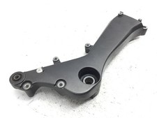 EXHAUST SUPPORT BRACKET