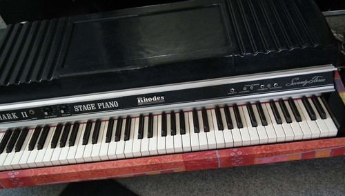 Fender rhodes stage - rhodes,