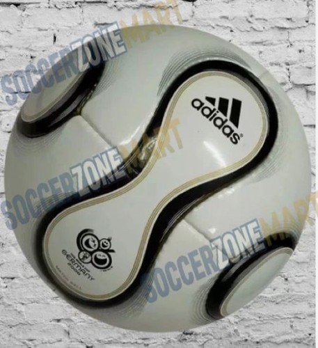 Raro 2006 adidas teamgeist - raro,