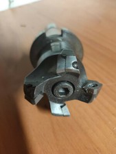 walter fresa f2033 50 montata su cono iso