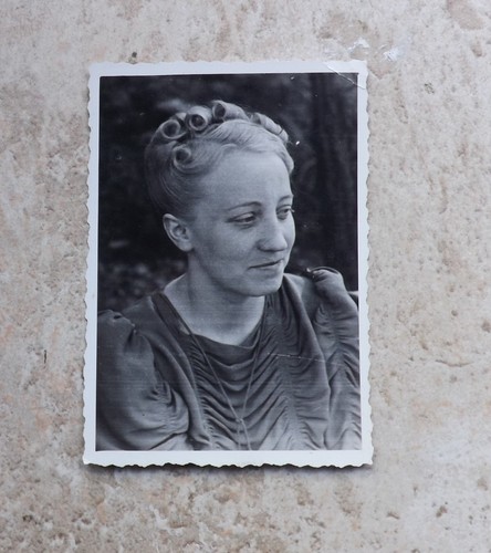 Bellissima vecchia foto - , donna