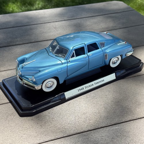Road signature 1948 tucker - road,