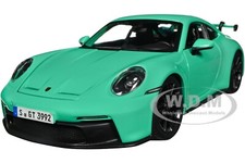 PORSCHE 911 GT3 LIGHT GREEN