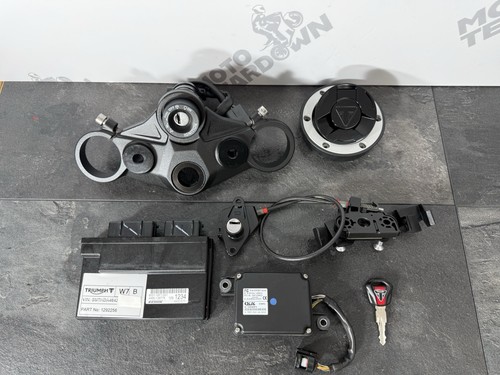 Triumph street triple 765 - triple,