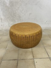 Forma Di Parmigiano Reggiano Formaggio Pubblicità
