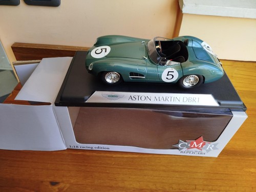 Aston martin dbr1 en su - martin,