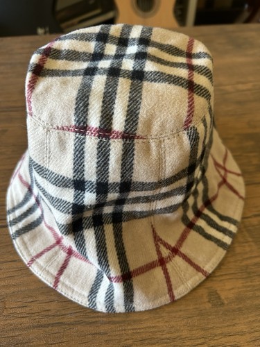 Burberrys bucket hat capello - burberrys,