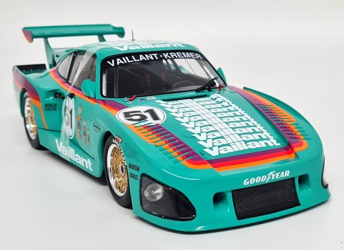 Solido modellino auto - 1/18,