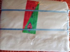 Antico lenzuolo color ecru di