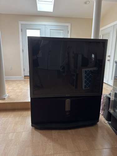 Vintage sony big - big, screen