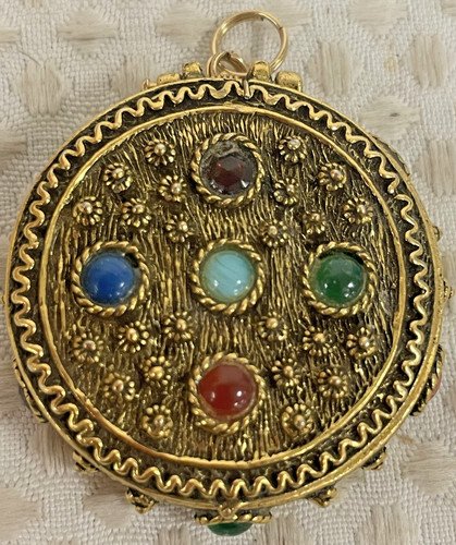 Collana con ciondolo - , compatto