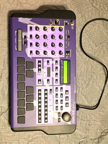 Stazione di comando - e-mu, mp-7