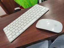 Apple Magic Mouse 2 + Apple