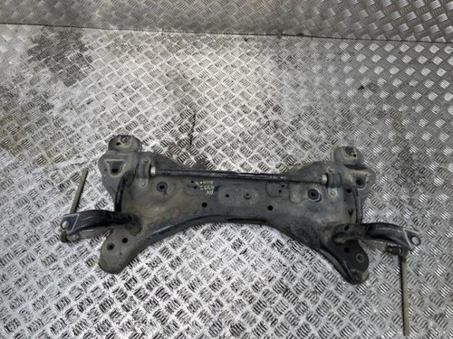 Culla motore anteriore nissan - culla,
