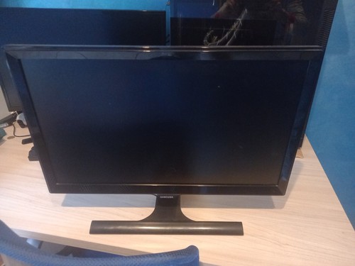 Pollici samsung - 22,