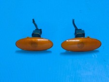 Coppia frecce laterali per fiat punto 1 serie, versione stile, 5 porte .