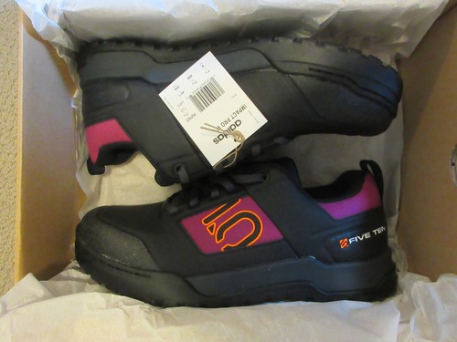 Womens new adidas - adidas, ten