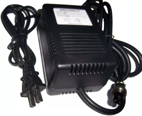 Alimentatore caricabatterie