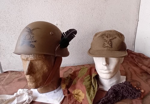 Lotto alpini elmetto - alpini, :