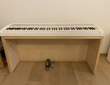 PIANOFORTE DIGITALE KORG_ COMPLETO DI MOBILE