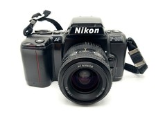 Nikon F-601 AF + Nikon 35-70mm