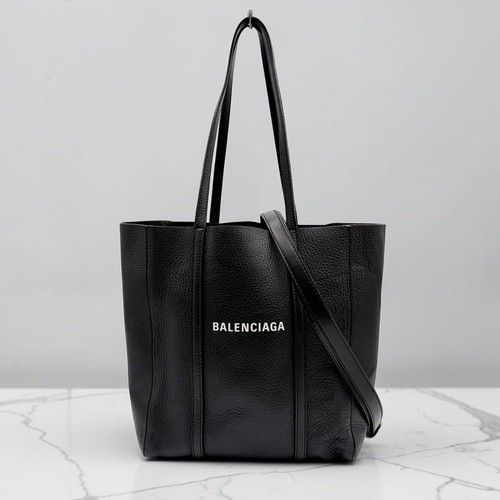 Balenciaga everyday tote - balenciaga,