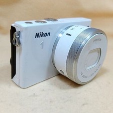 Nikon 1 J4 White digital