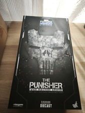 HOT TOYS  MARVEL Future Fight – The Punisher War Machine Armor DIECAST VGM33D28