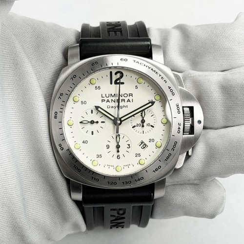 Panerai luminor chronograph - panerai,