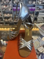 Scarpe latine Rummos nuove con