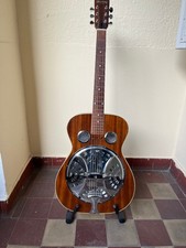 Suzuki Resonator chitarra
