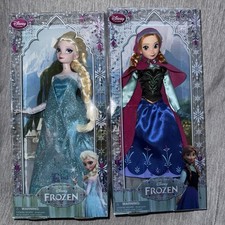 Disney Store Elsa & Anna