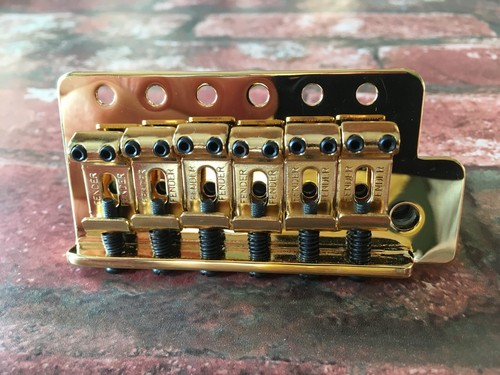 Fender gold stratocaster - gold,