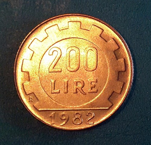 Repubblica 200 lire dal 1977 - repubblica,