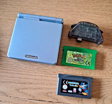 Nintendo Game Boy Advance SP