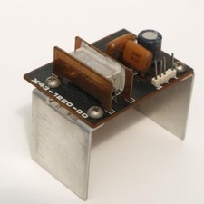 Kenwood R-820 unità AVR 5 V