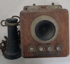 Raro telefono da parete in