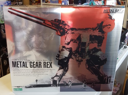Metal gear solid figurine - gear,