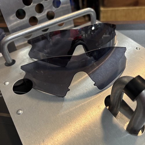 Oakley frame vintage - oakley,