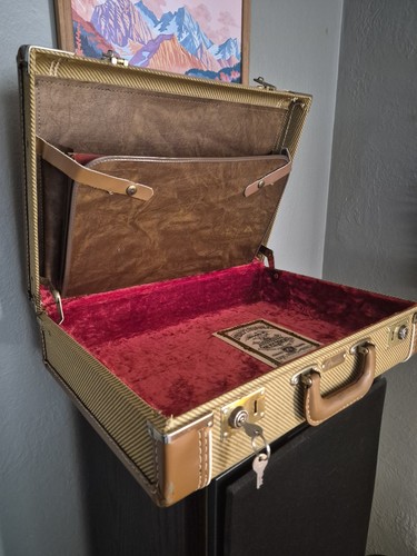Valigetta rigida accessori
