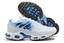 nike tuned 1 Swoosh Spray