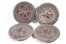 4 X Ruote In Bakelite Per