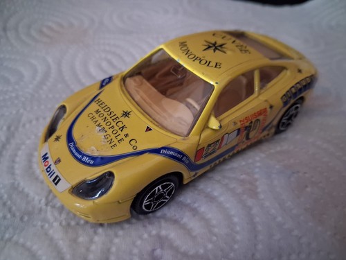 Burago porsche 911 - porsche, carrera