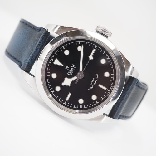 Tudor black bay automatico - tudor, 41